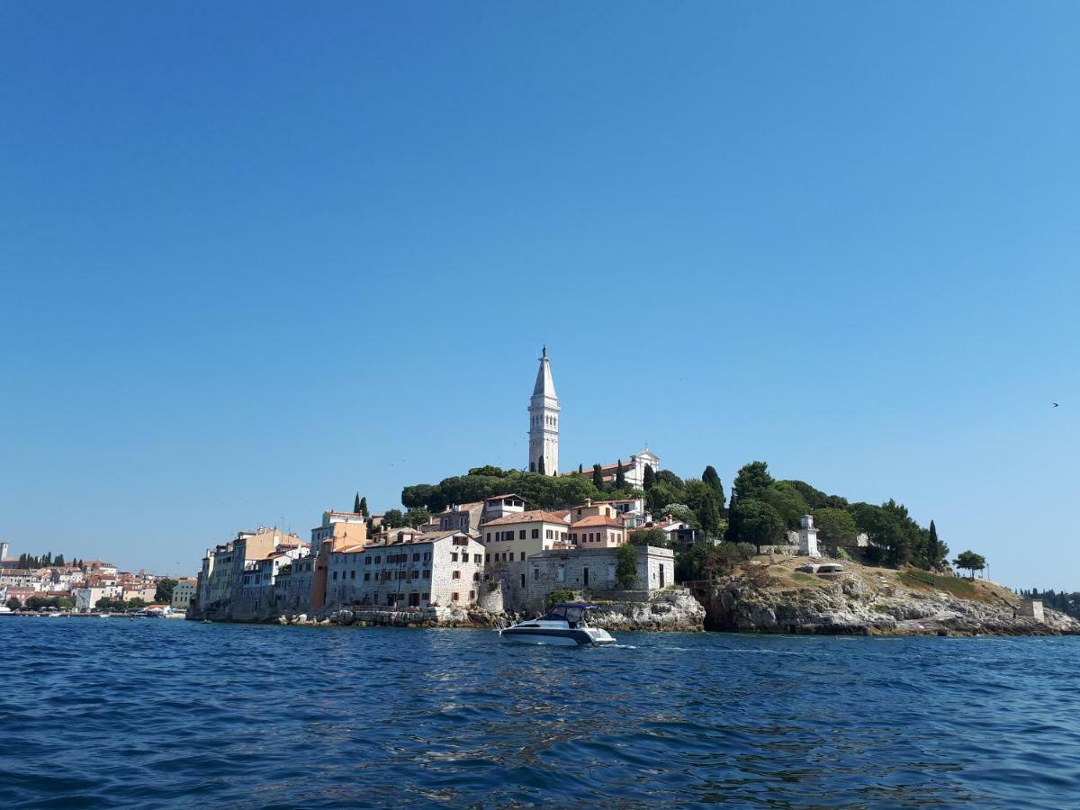 Apartments And Rooms Lorena 236 Rovinj Exteriör bild